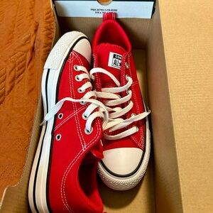 New and never worn, accidentally bought my wife a slightly small size.